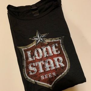 NWOT WOMEN’S DISTRESSED LONE STAR BEER GRAPHIC T-SHIRT.